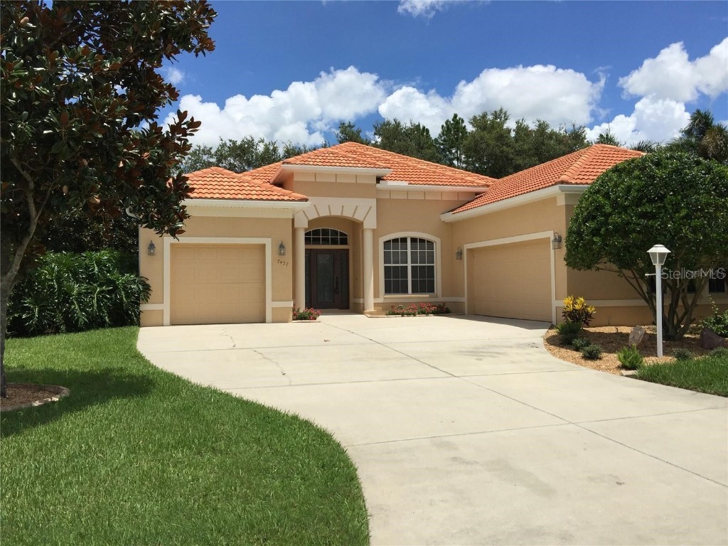 7457 Palmer Glen Circle Sarasota FL 34240 A4655192 image1