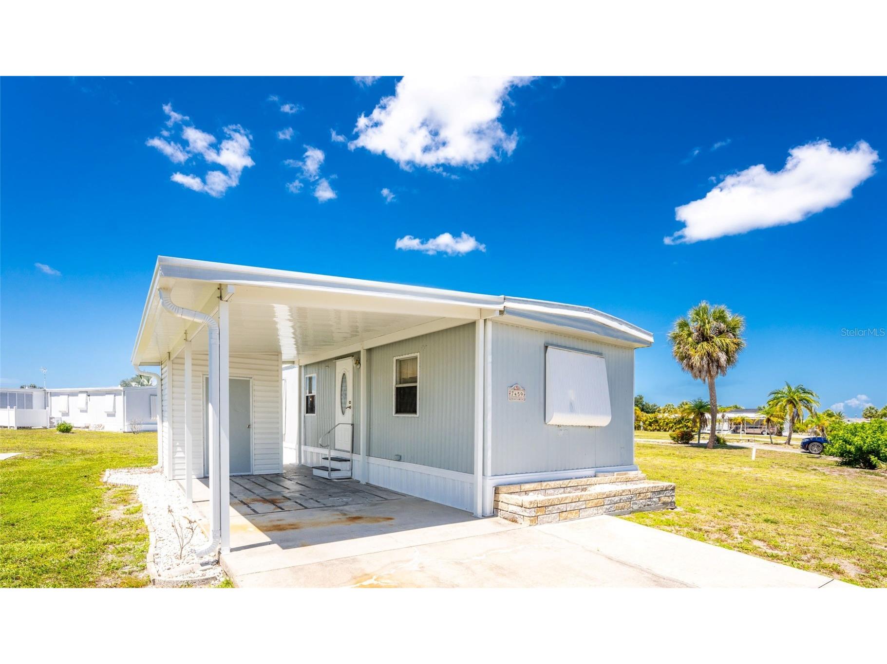 7459 Danvers Circle Port Charlotte FL 33981 - BUTTERFORD WATERWAY C7527963 image1