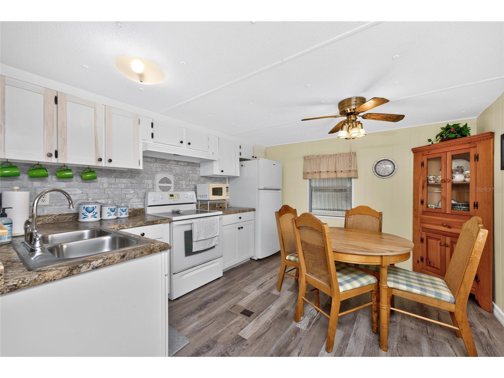 7459 Danvers Circle Port Charlotte FL 33981 - BUTTERFORD WATERWAY C7527963 image2