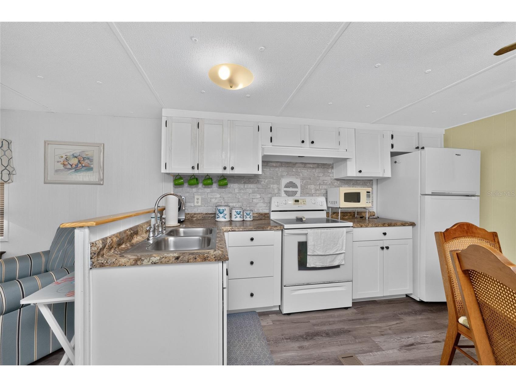 7459 Danvers Circle Port Charlotte FL 33981 - BUTTERFORD WATERWAY C7527963 image3