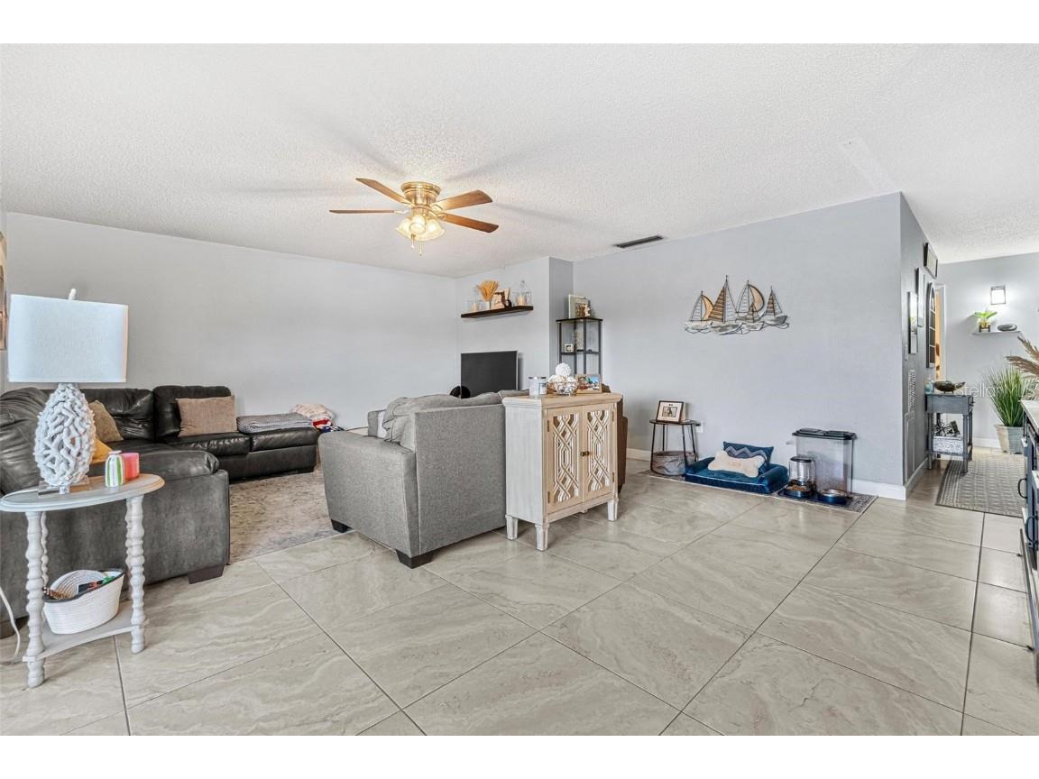 746 115th Avenue N #1802 Saint Petersburg FL 33716 TB8414005 image5