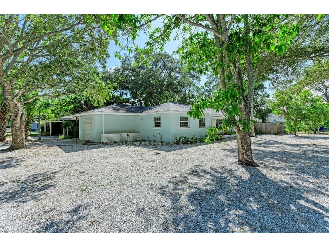 746 47th Street Sarasota FL 34234 A4584693 image35