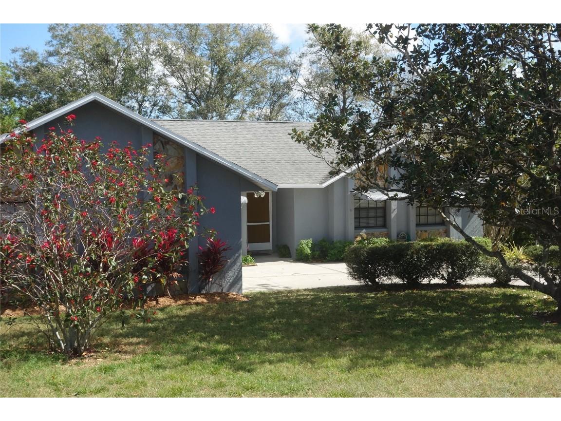 746 Cambridge Way Lake Wales FL 33853 L4935533 image1