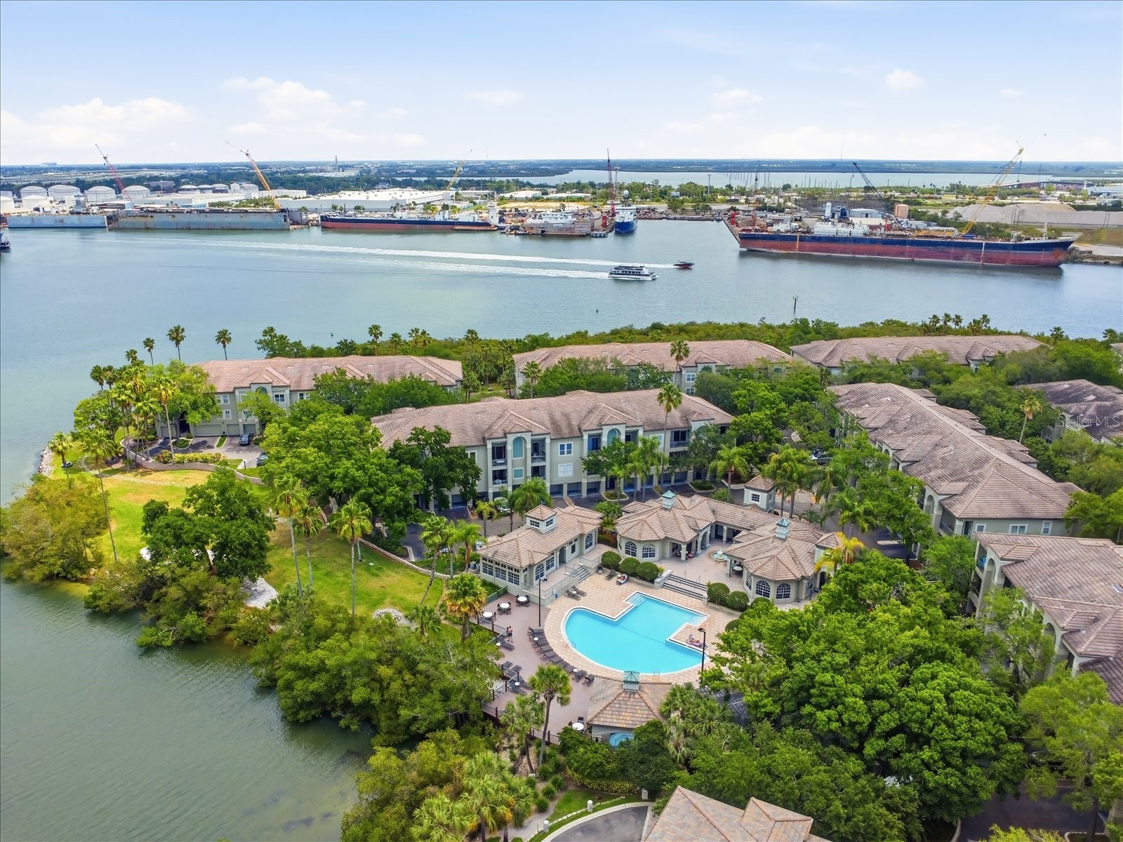 746 Coral Reef Drive #746 Tampa FL 33602 A4690006 image25