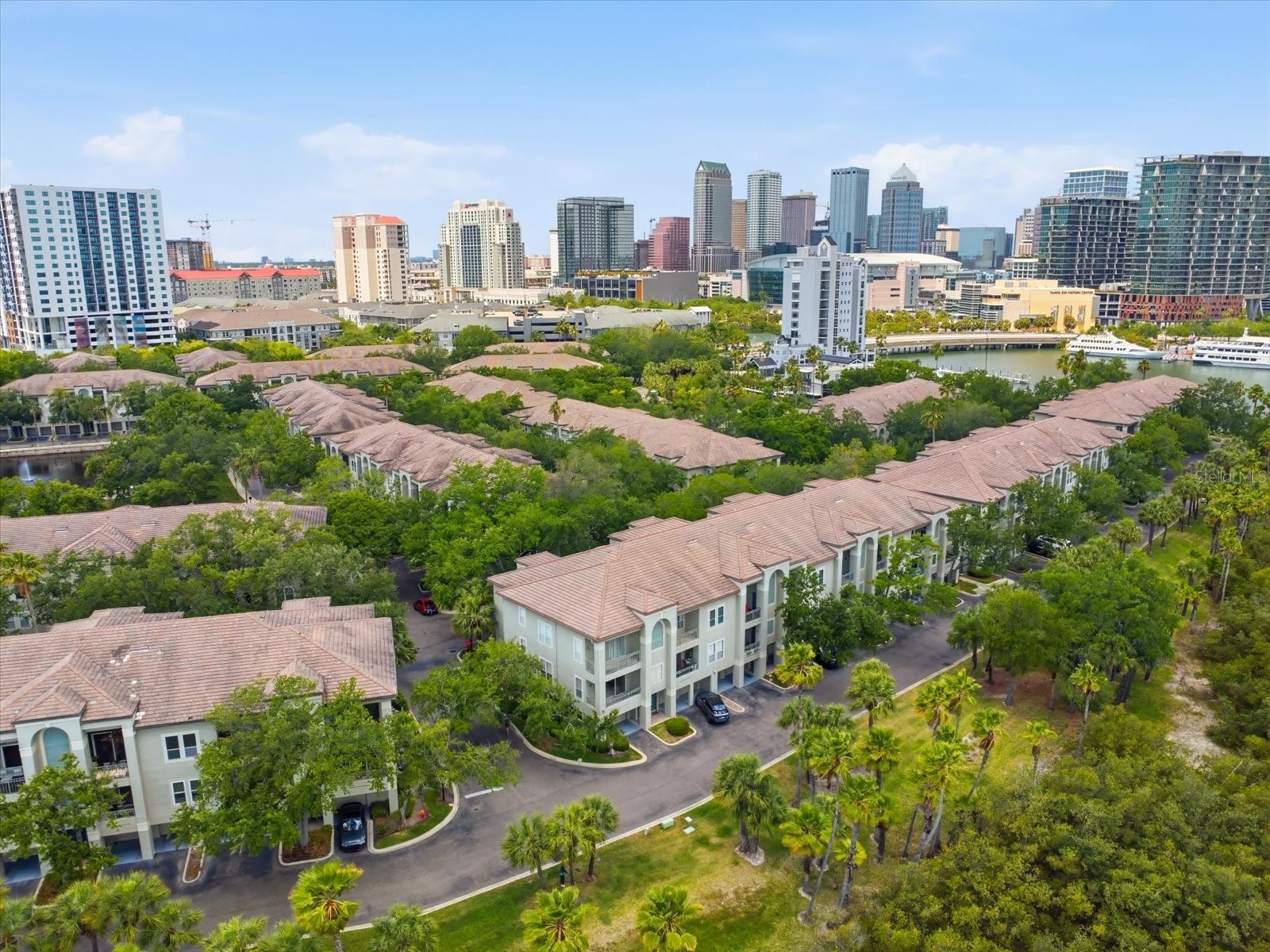 746 Coral Reef Drive #746 Tampa FL 33602 A4690006 image27