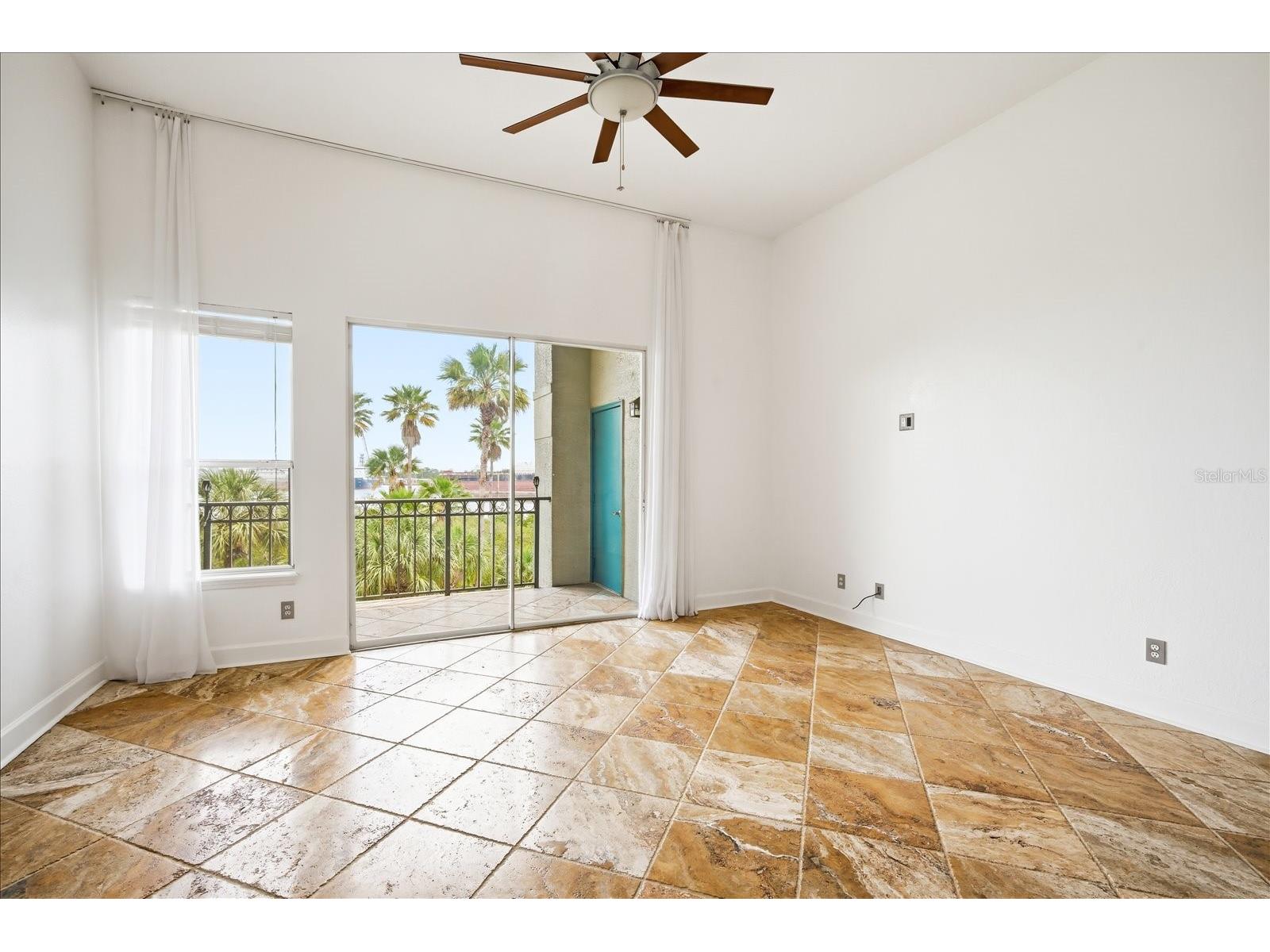 746 Coral Reef Drive #746 Tampa FL 33602 A4690006 image7