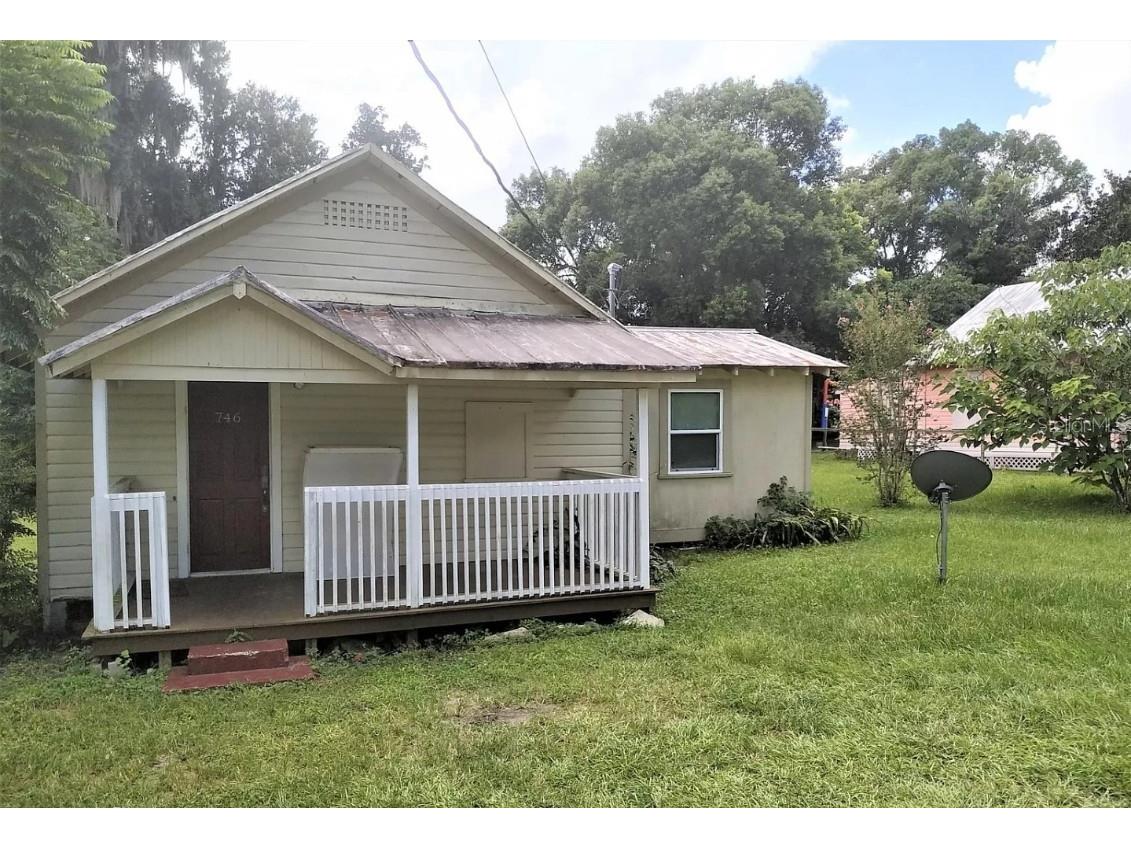 746 E Cox Street Deland FL 32724 R4907634 image1