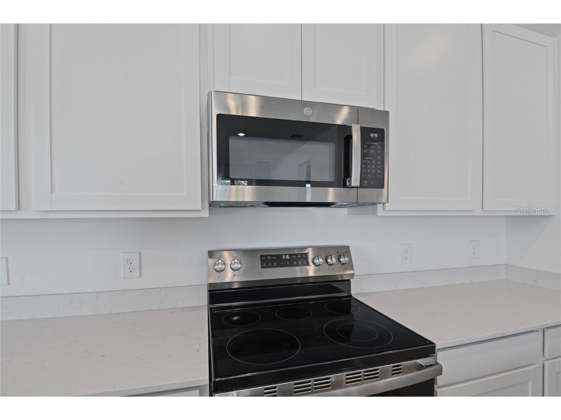 746 Lake Dell Avenue Dundee FL 33838 S5127937 image5