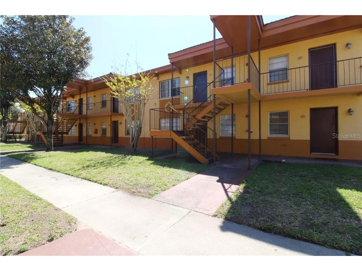 746 Mcdougall Court #746 Orlando FL 32809 O6300915 image2