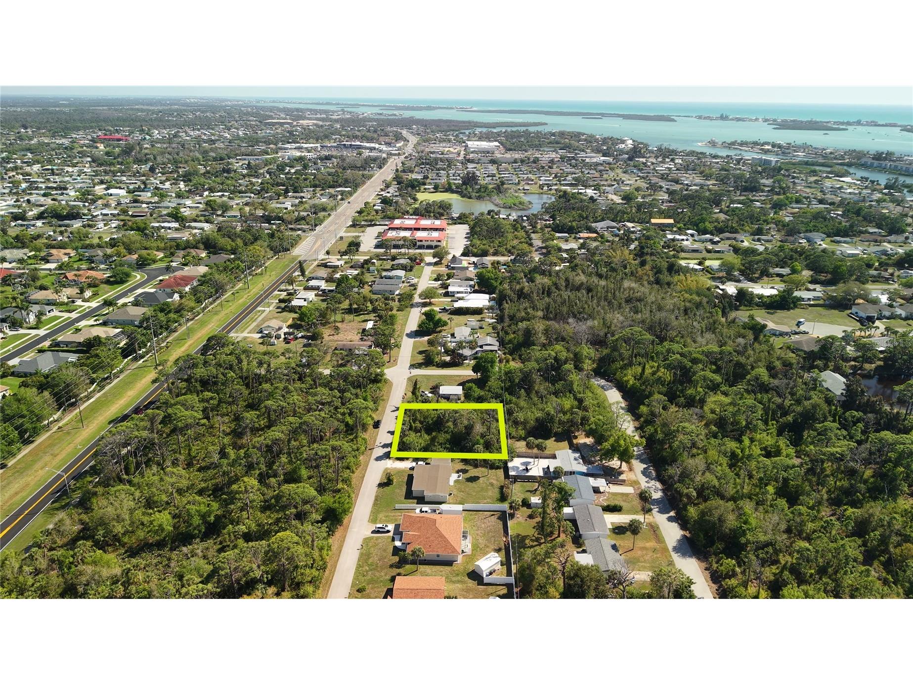 746 Palmetto Street Englewood FL 34223 OM721978 image4