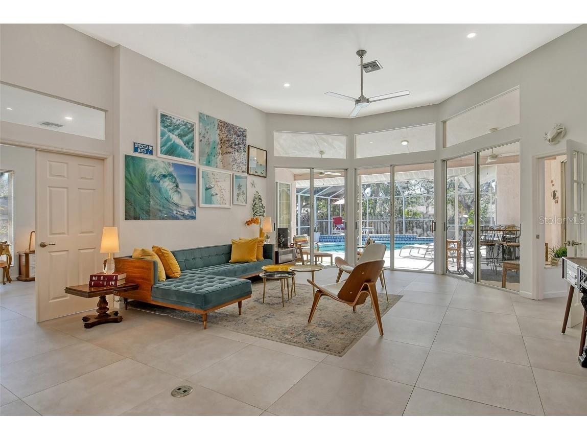 746 Plymouth Street Sarasota FL 34242 A4639522 image10