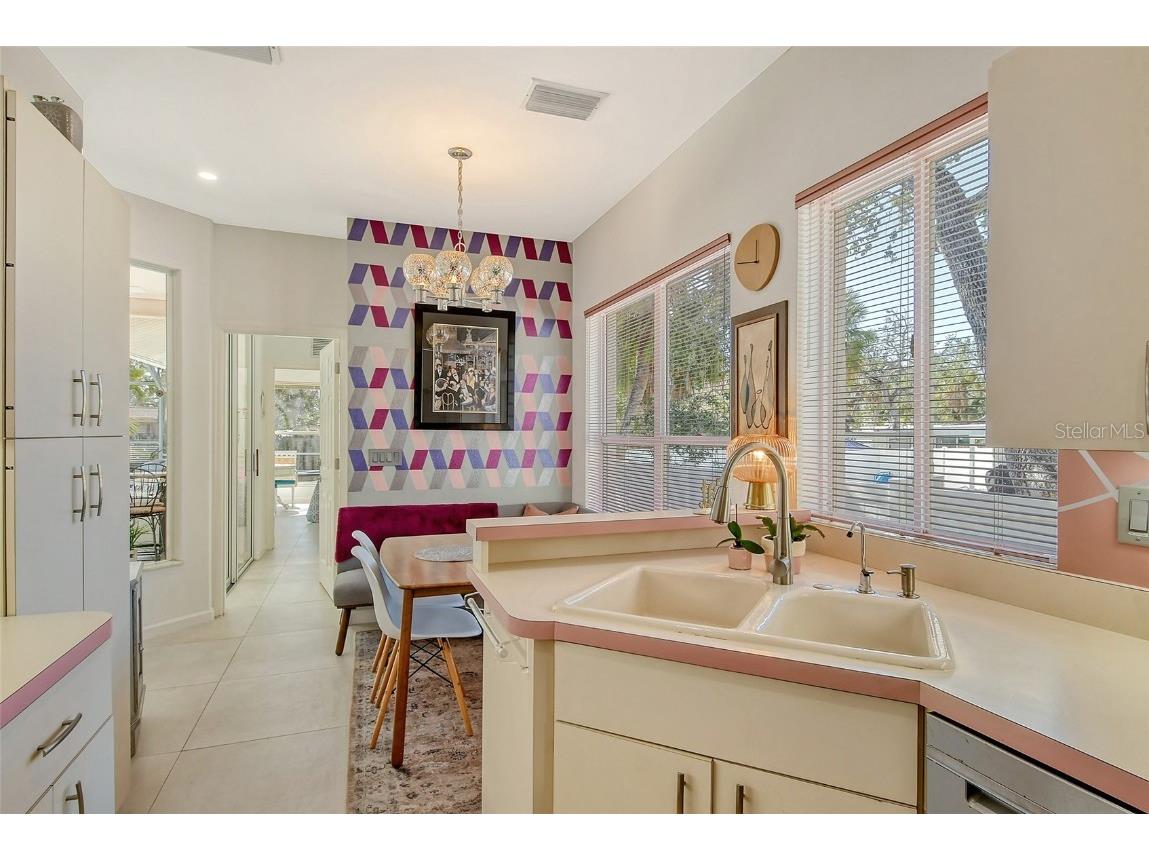 746 Plymouth Street Sarasota FL 34242 A4639522 image19