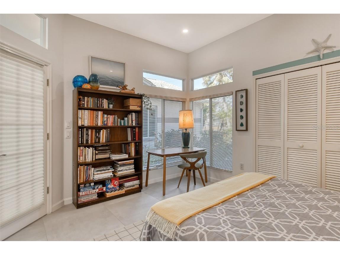 746 Plymouth Street Sarasota FL 34242 A4639522 image34