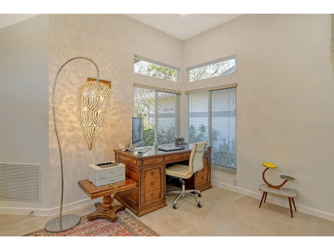 746 Plymouth Street Sarasota FL 34242 A4639522 image37