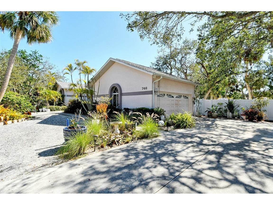 746 Plymouth Street Sarasota FL 34242 A4639522 image6
