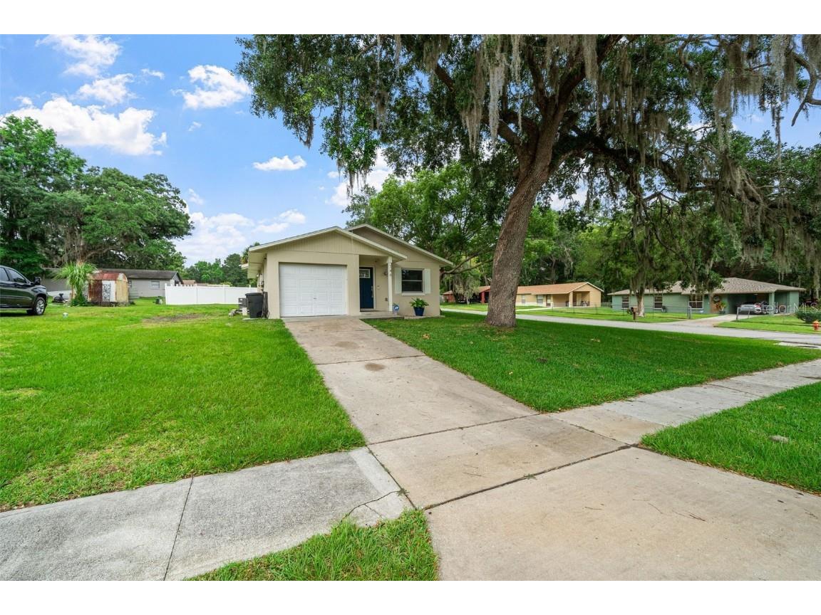 746 S Lemon Avenue Brooksville FL 34601 U8242741 image1