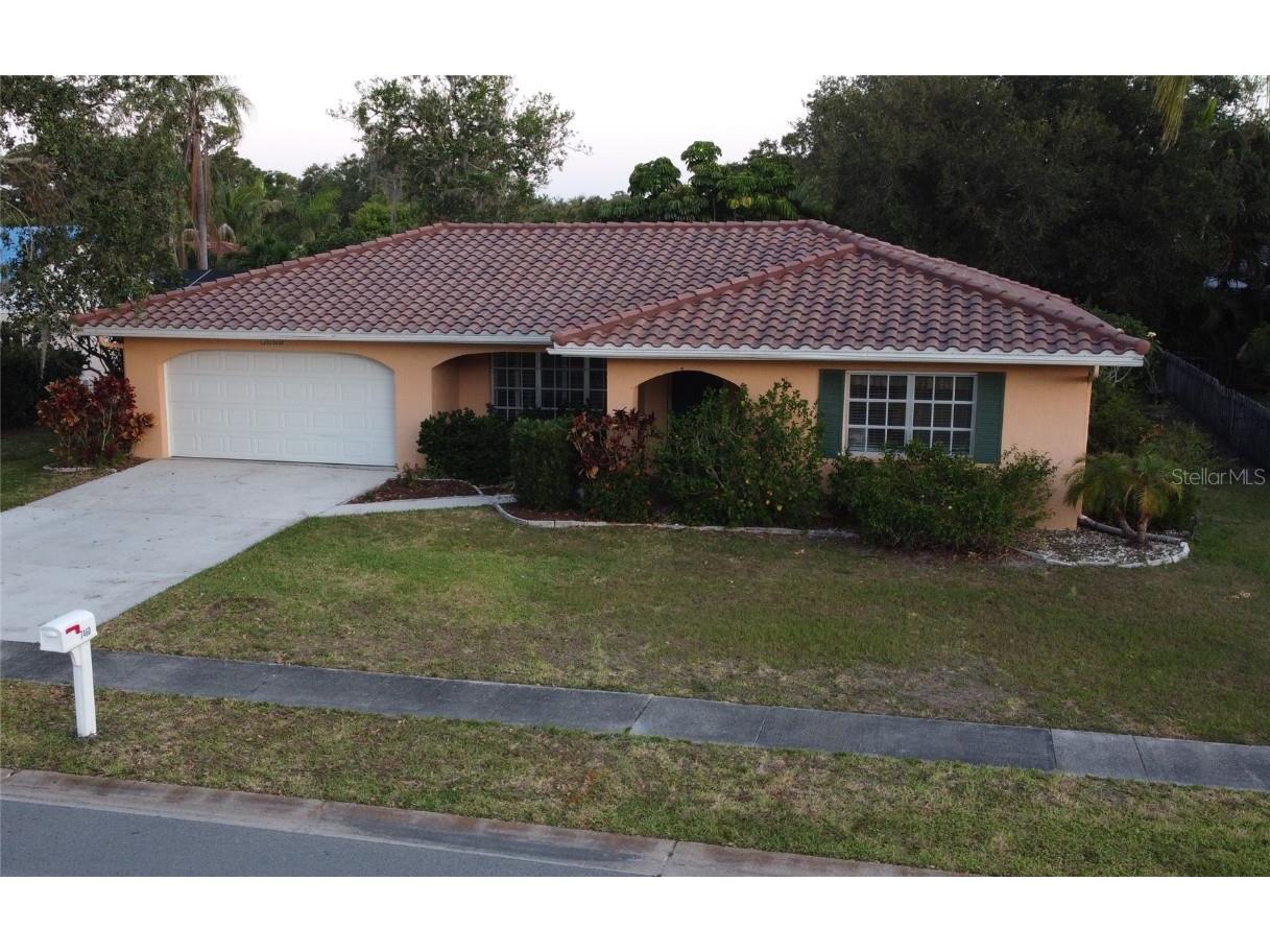 7460 Dickens Drive Sarasota FL 34231 A4570227 image1