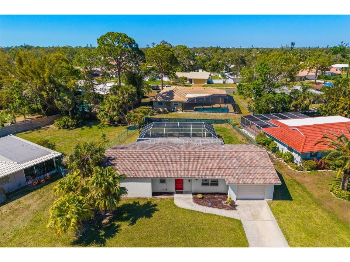 7460 Mariana Drive Sarasota FL 34231 A4643842 image1