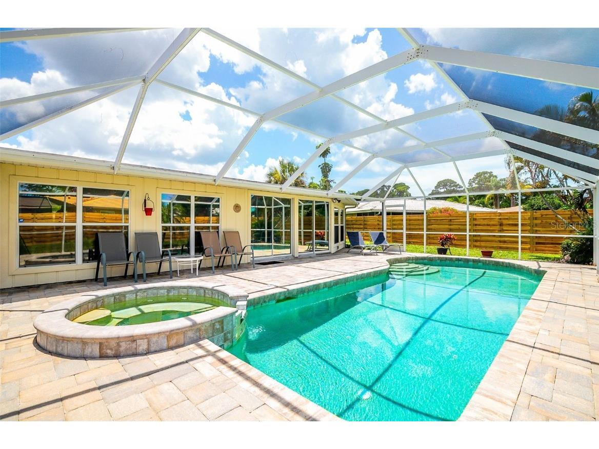 7460 Mariana Drive Sarasota FL 34231 A4662030 image35