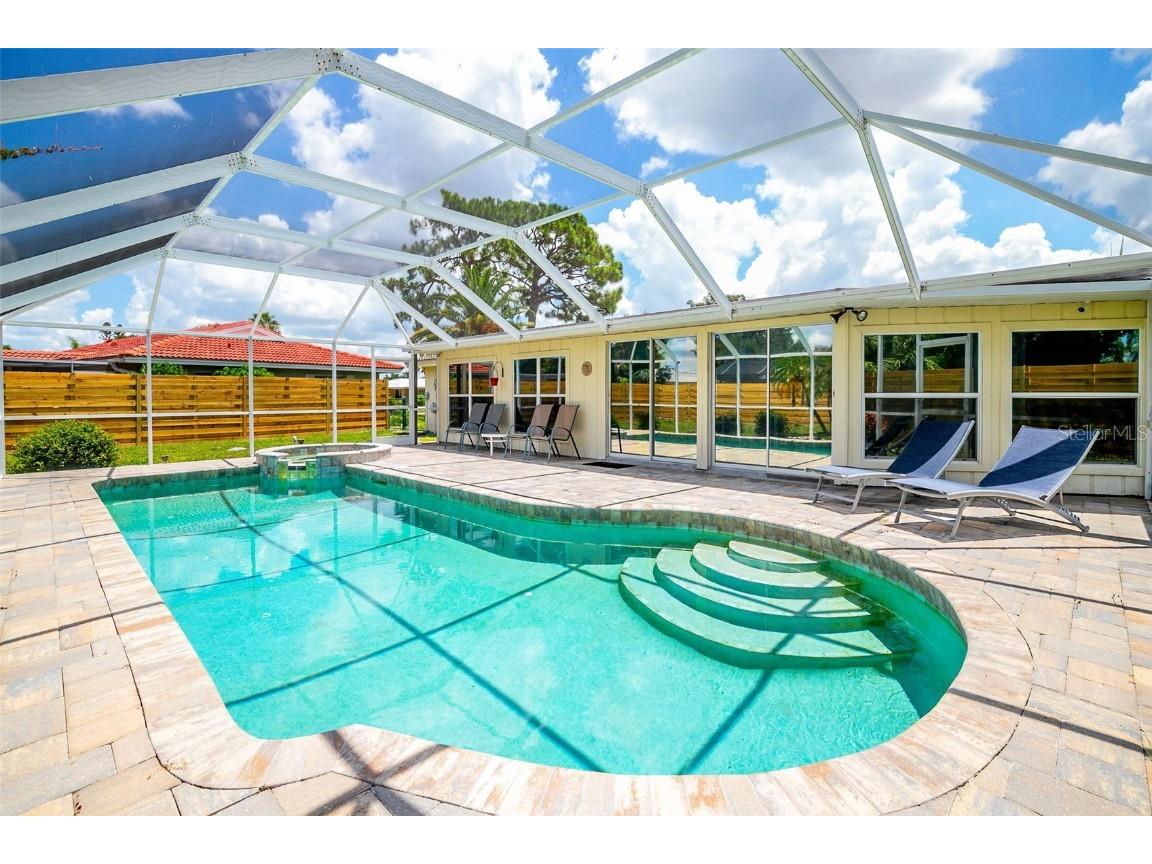 7460 Mariana Drive Sarasota FL 34231 A4662030 image36