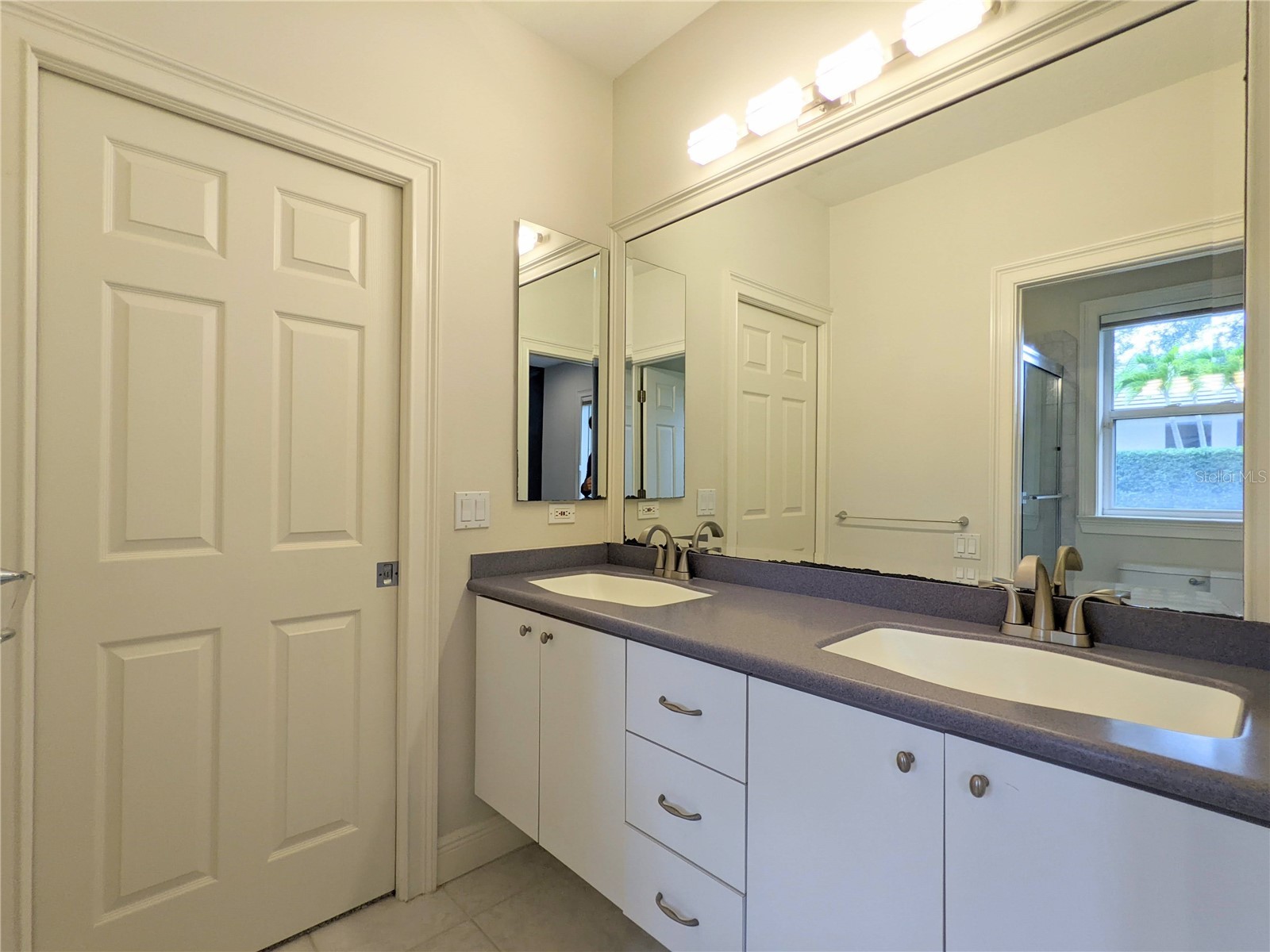 7460 Paurotis Court Sarasota FL 34241 A4689215 image37