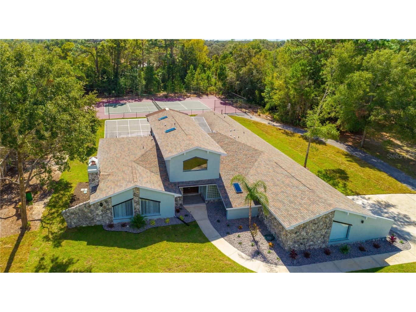 7460 River Country Drive Weeki Wachee FL 34607 T3466276 image1