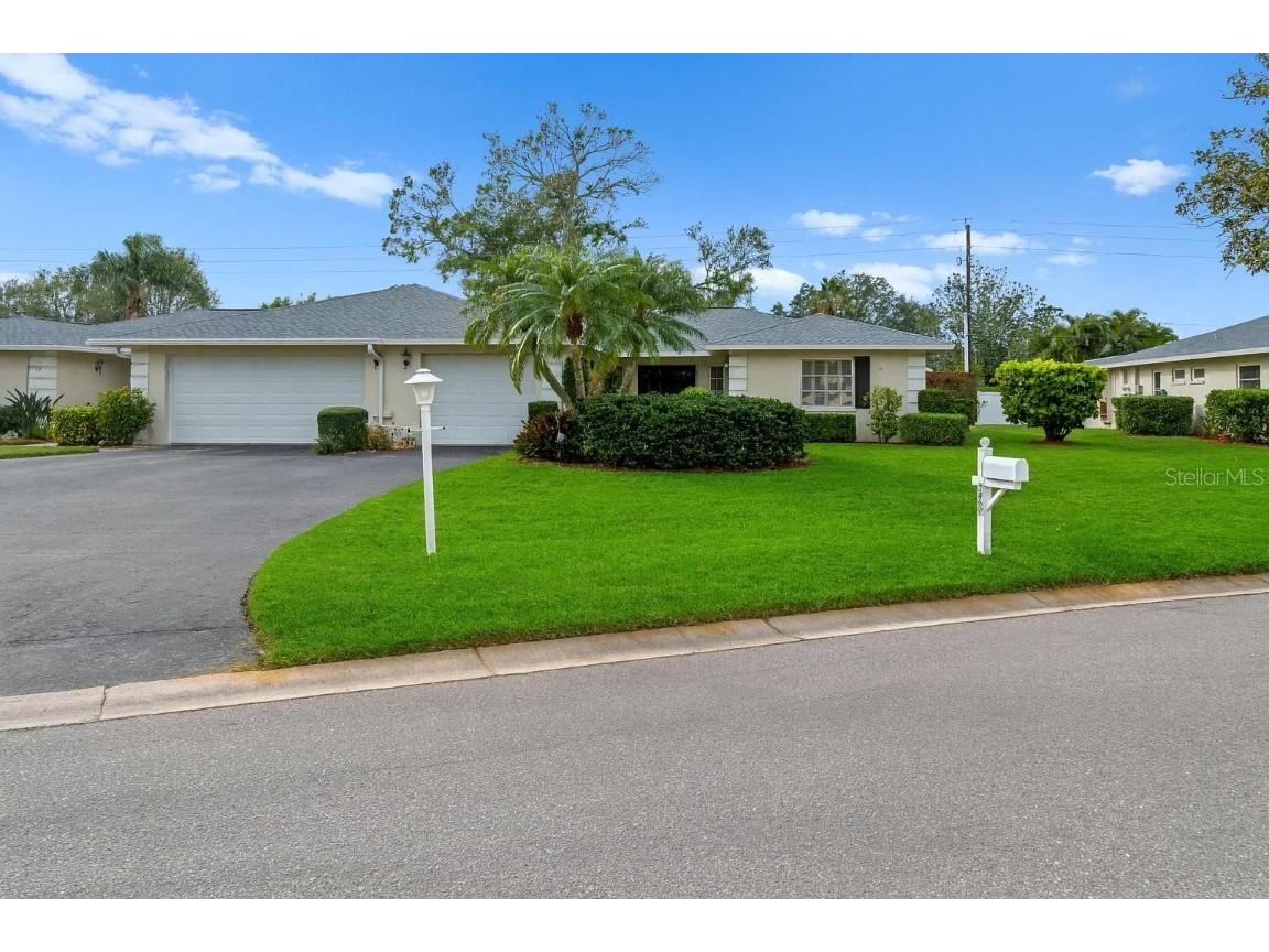 7460 W Country Club Drive N Sarasota FL 34243 A4635025 image1