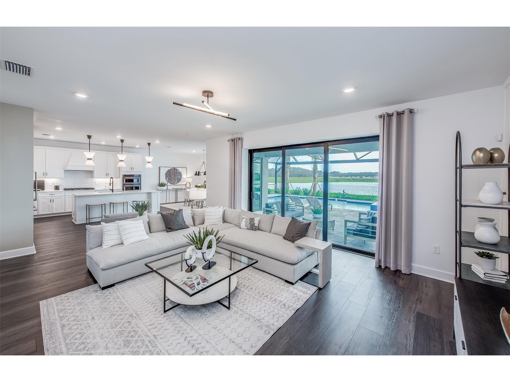 7461 Summer Court Sarasota FL 34231 TB8460305 image2