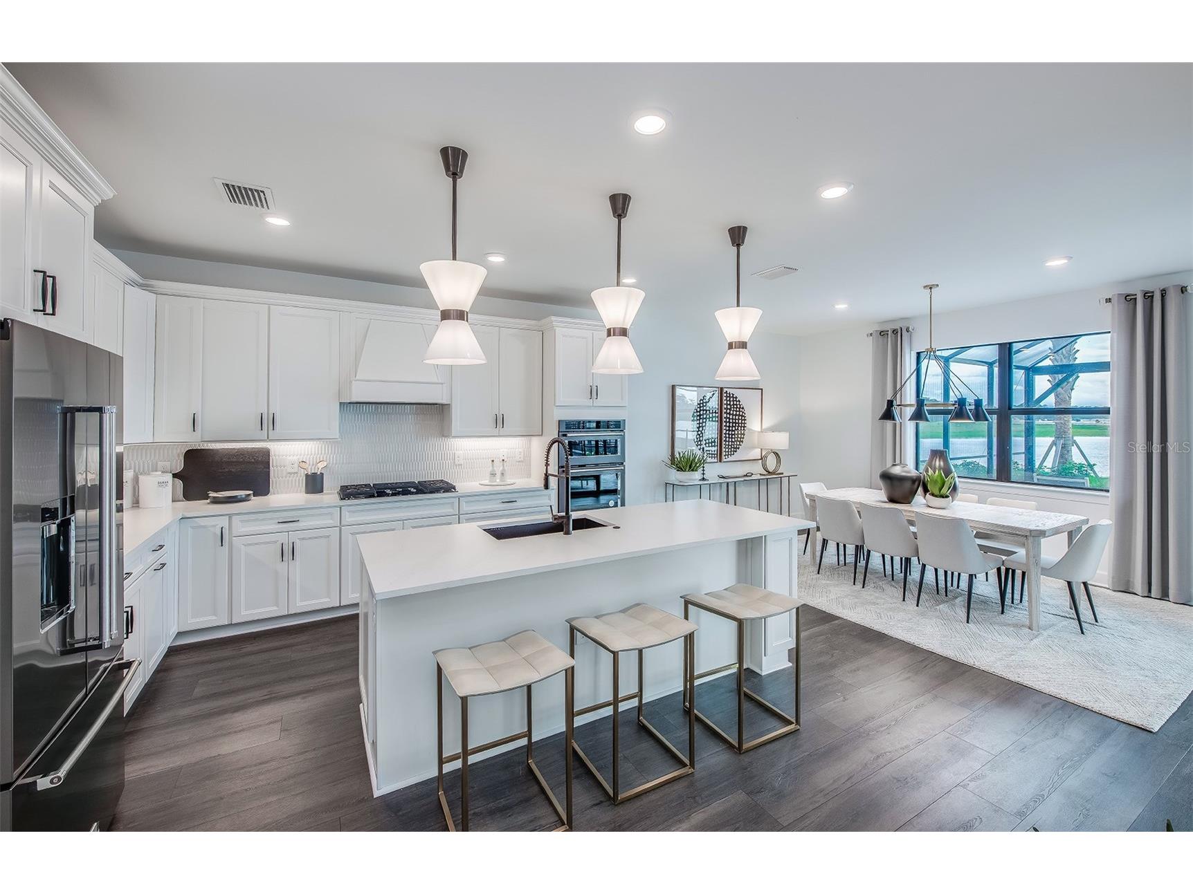 7461 Summer Court Sarasota FL 34231 TB8460305 image3