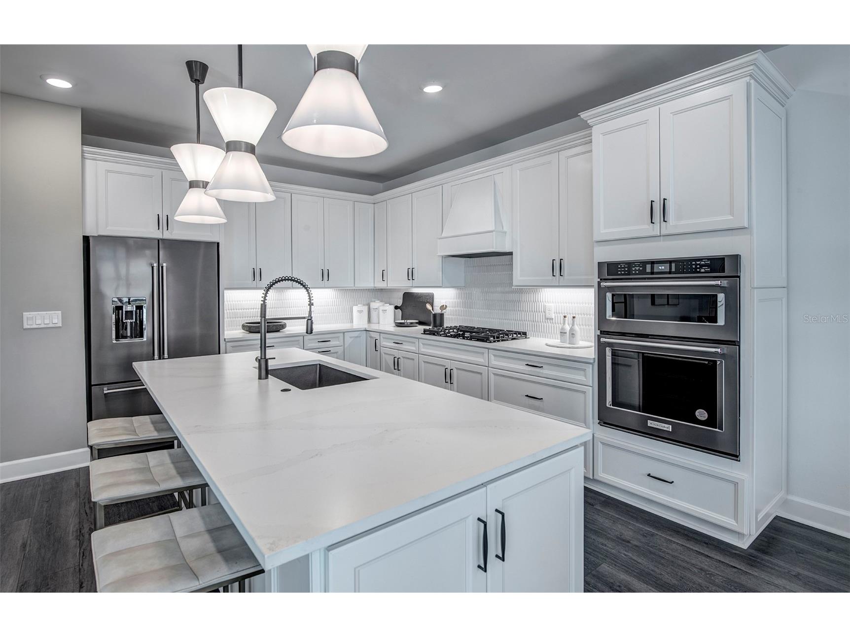 7461 Summer Court Sarasota FL 34231 TB8460305 image5
