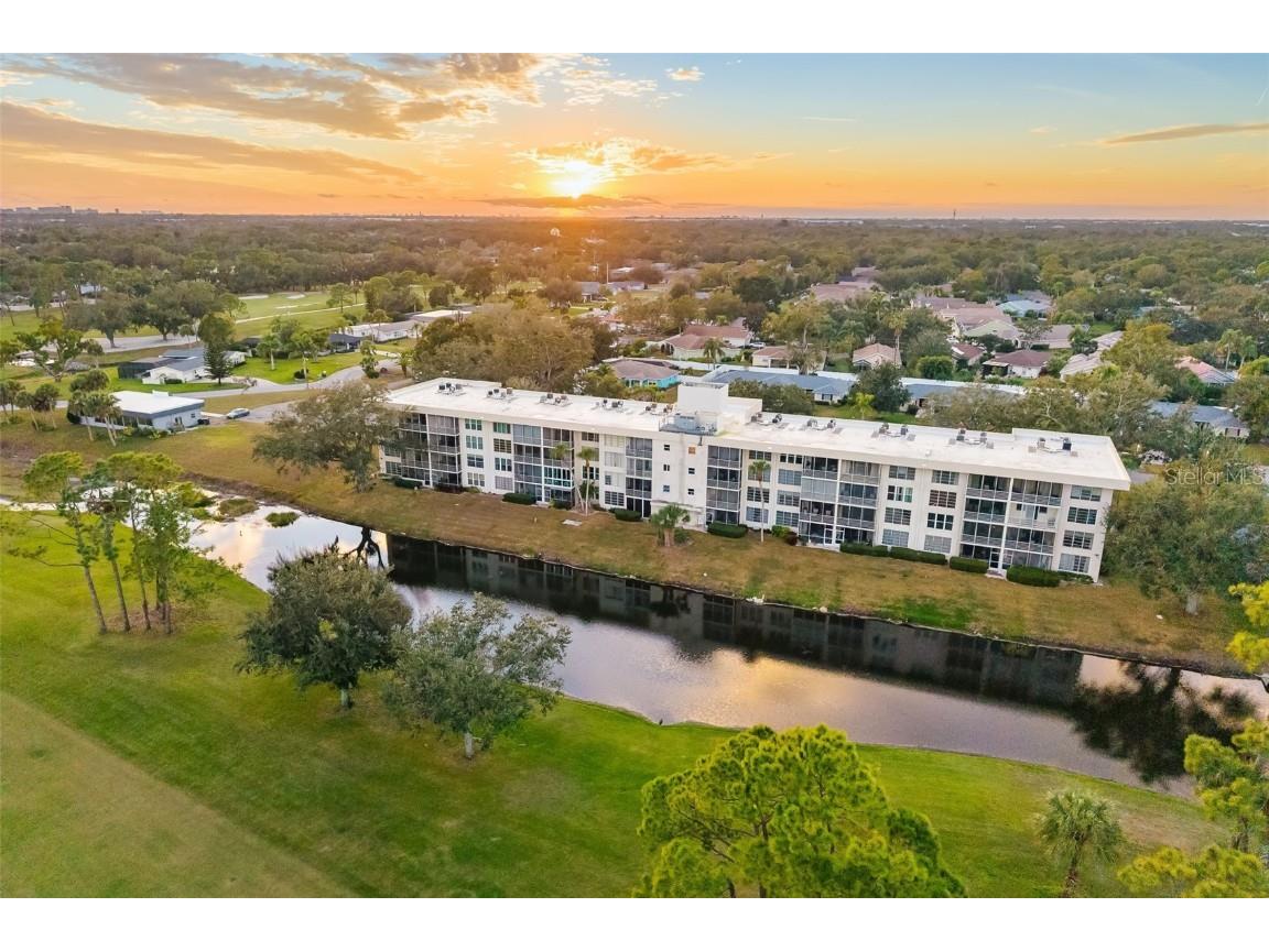 7461 W Country Club Drive #404 Sarasota FL 34243 A4676854 image35