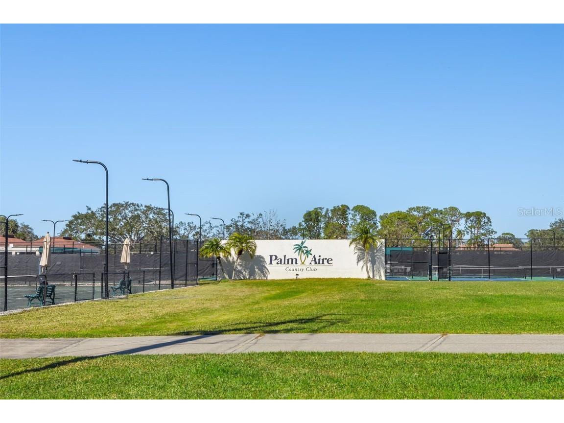 7461 W Country Club Drive #404 Sarasota FL 34243 A4676854 image40