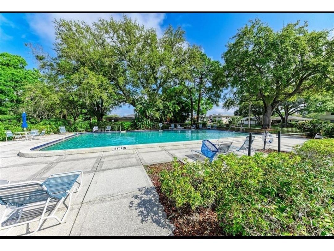 7461 W Country Club Drive N #108 Sarasota FL 34243 A4681776 image21