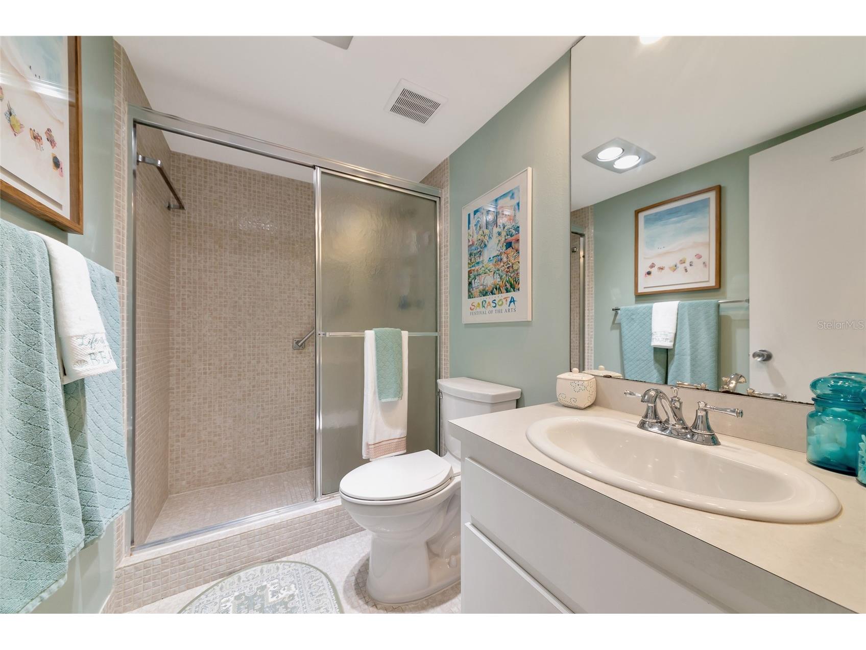 7461 W Country Club Drive N #203 Sarasota FL 34243 A4693369 image15