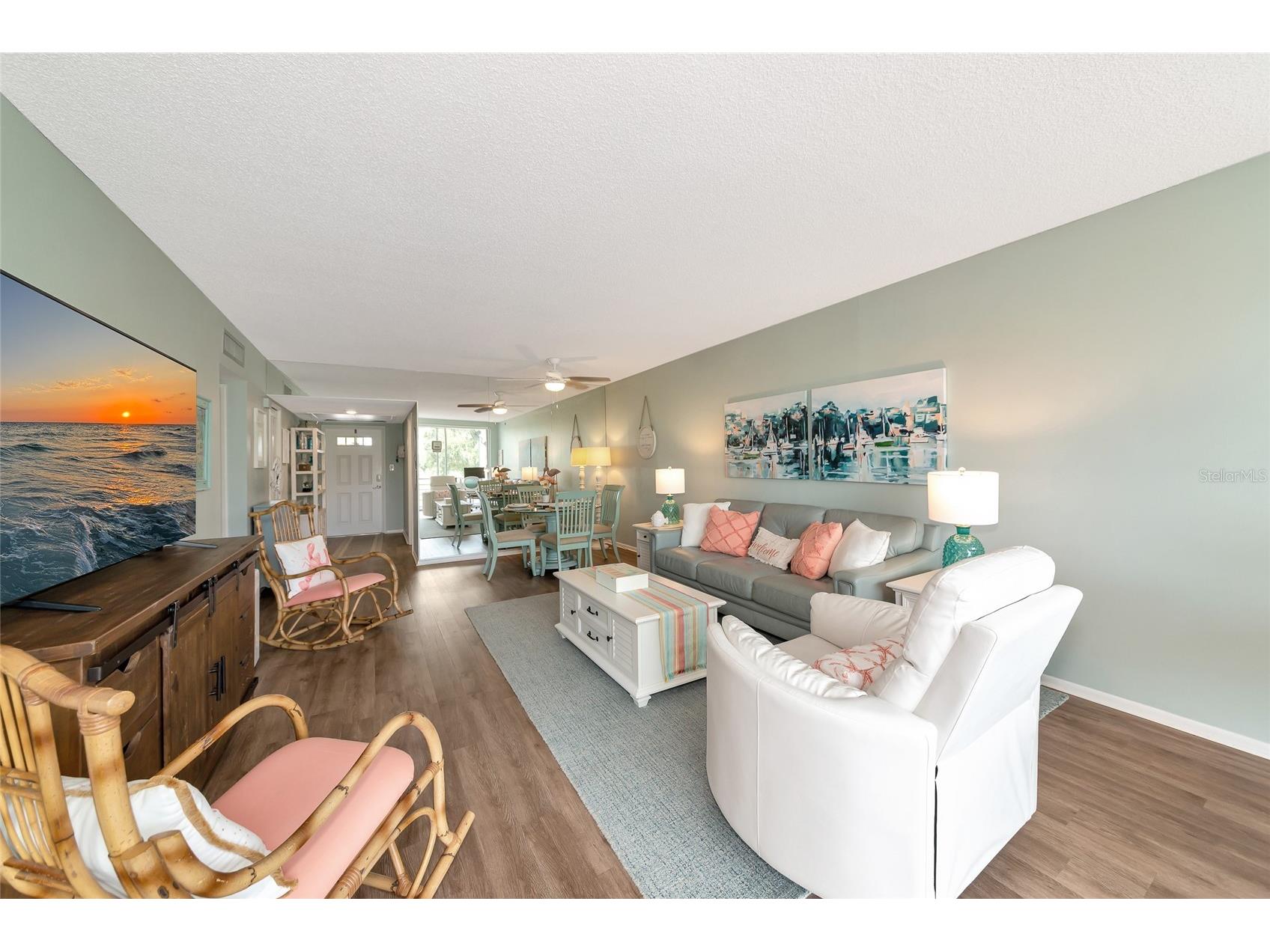 7461 W Country Club Drive N #203 Sarasota FL 34243 A4693369 image4