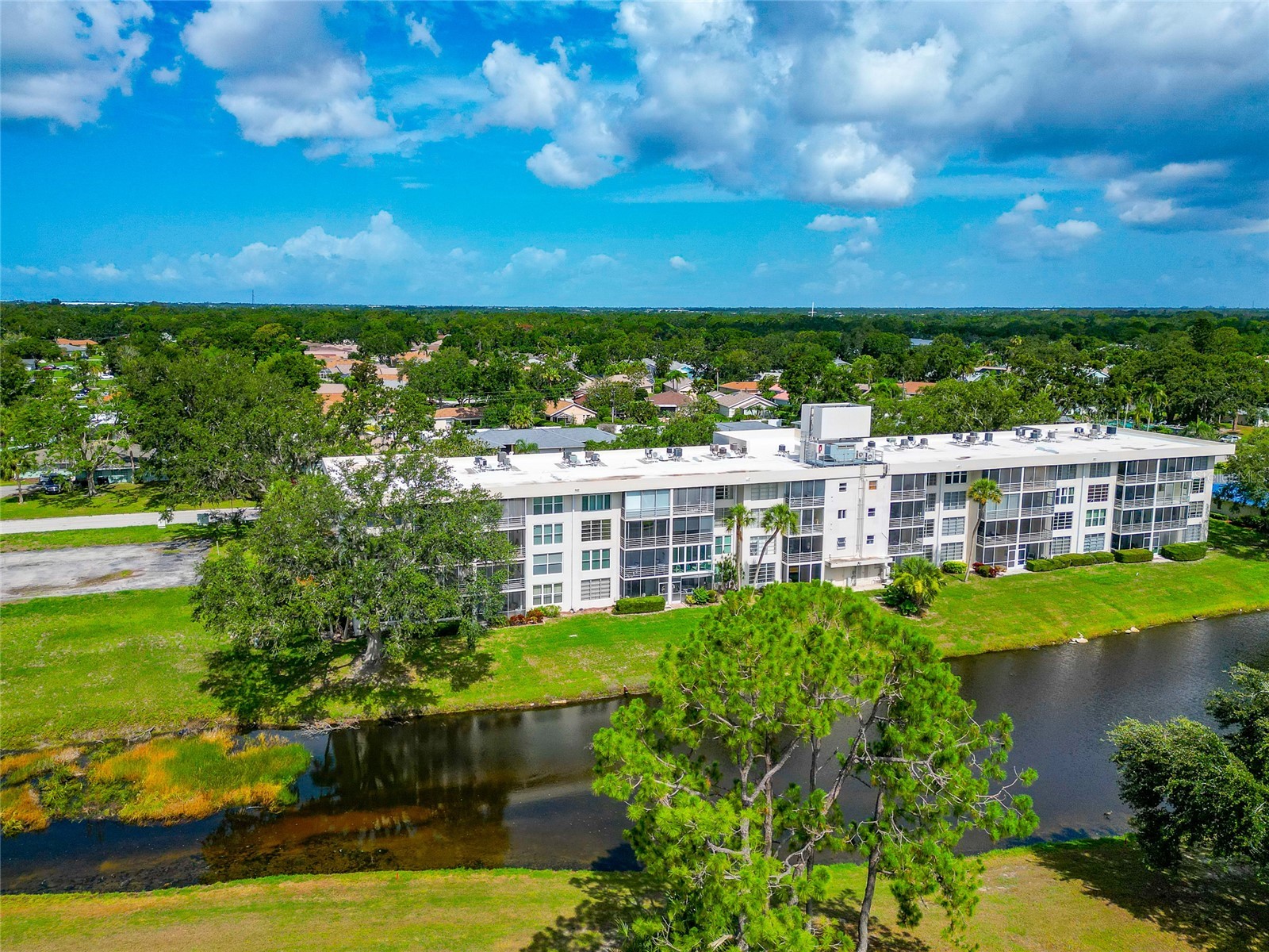 7461 W Country Club Drive N #203 Sarasota FL 34243 A4693369 image55