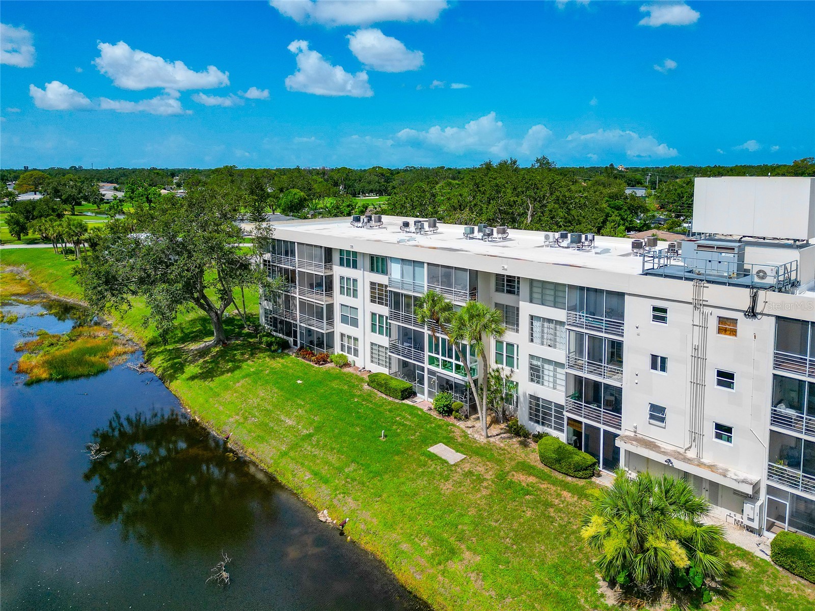 7461 W Country Club Drive N #203 Sarasota FL 34243 A4693369 image73