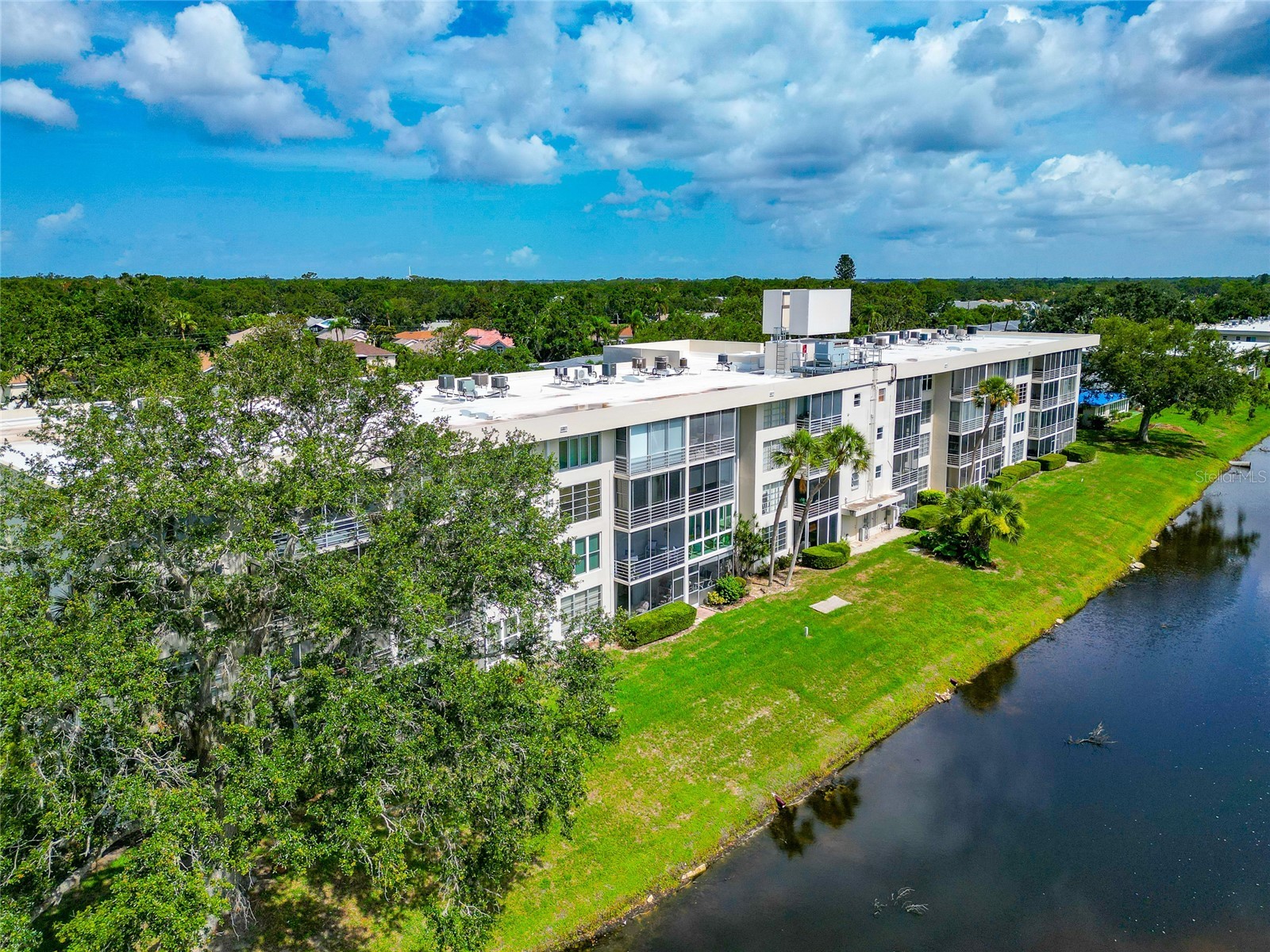 7461 W Country Club Drive N #203 Sarasota FL 34243 A4693369 image75