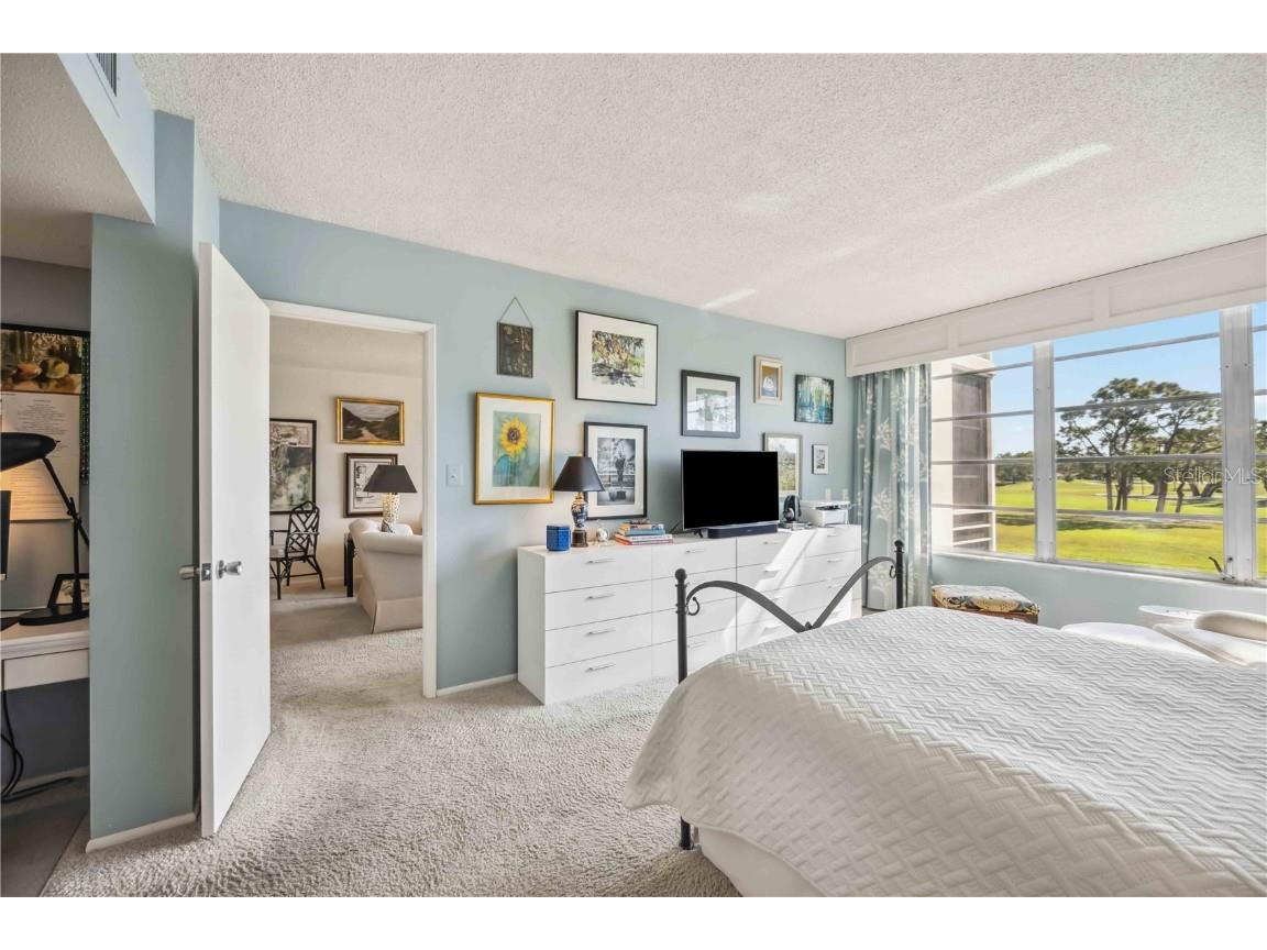 7461 W Country Club Drive N #207 Sarasota FL 34243 A4646118 image19