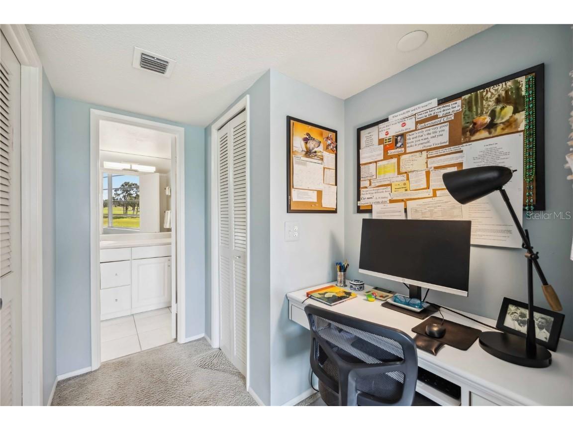 7461 W Country Club Drive N #207 Sarasota FL 34243 A4646118 image24