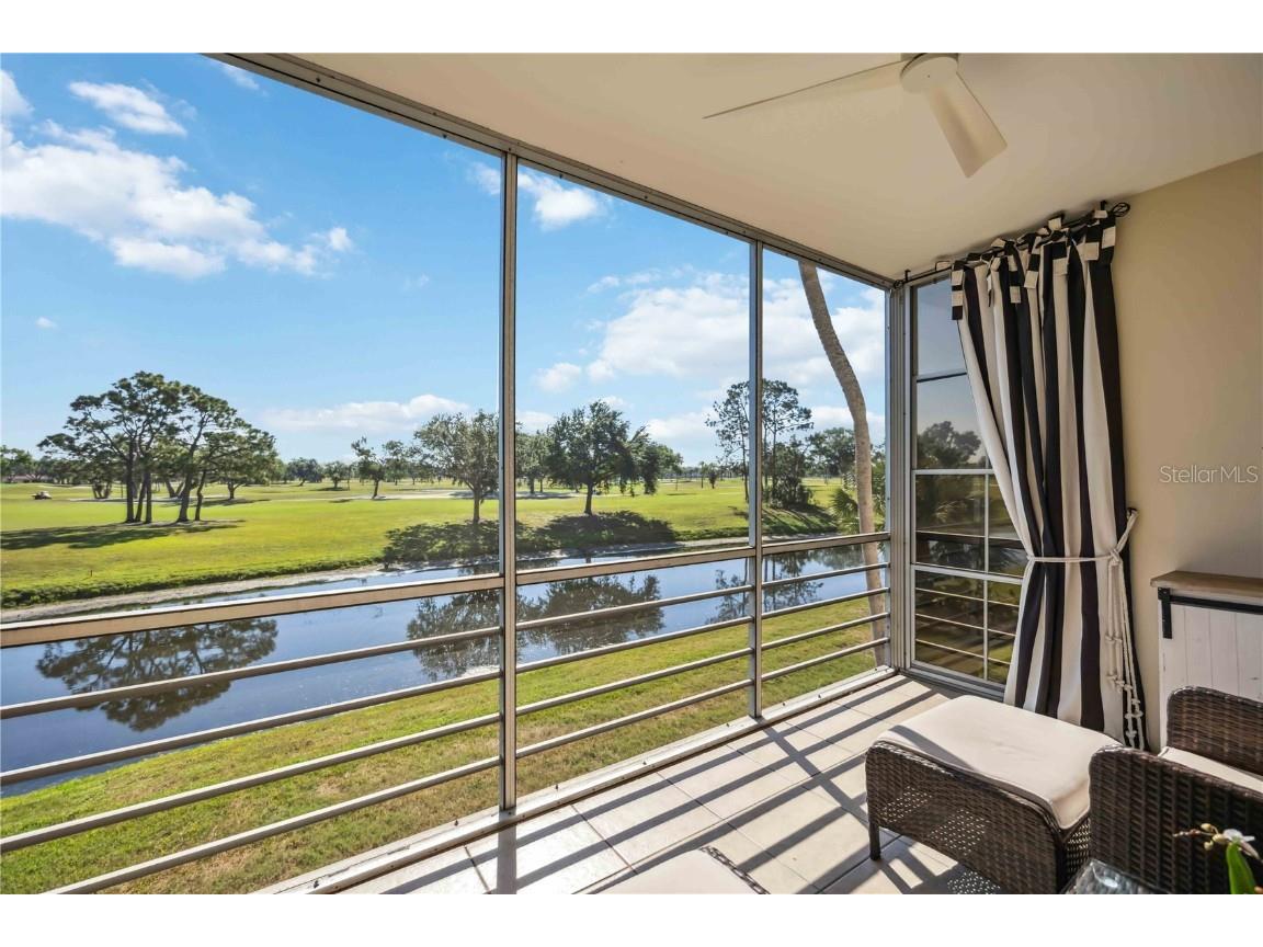 7461 W Country Club Drive N #207 Sarasota FL 34243 A4646118 image29