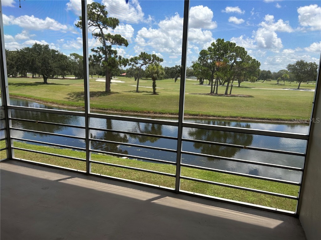 7461 W Country Club Drive N #208 Sarasota FL 34243 A4648601 image11