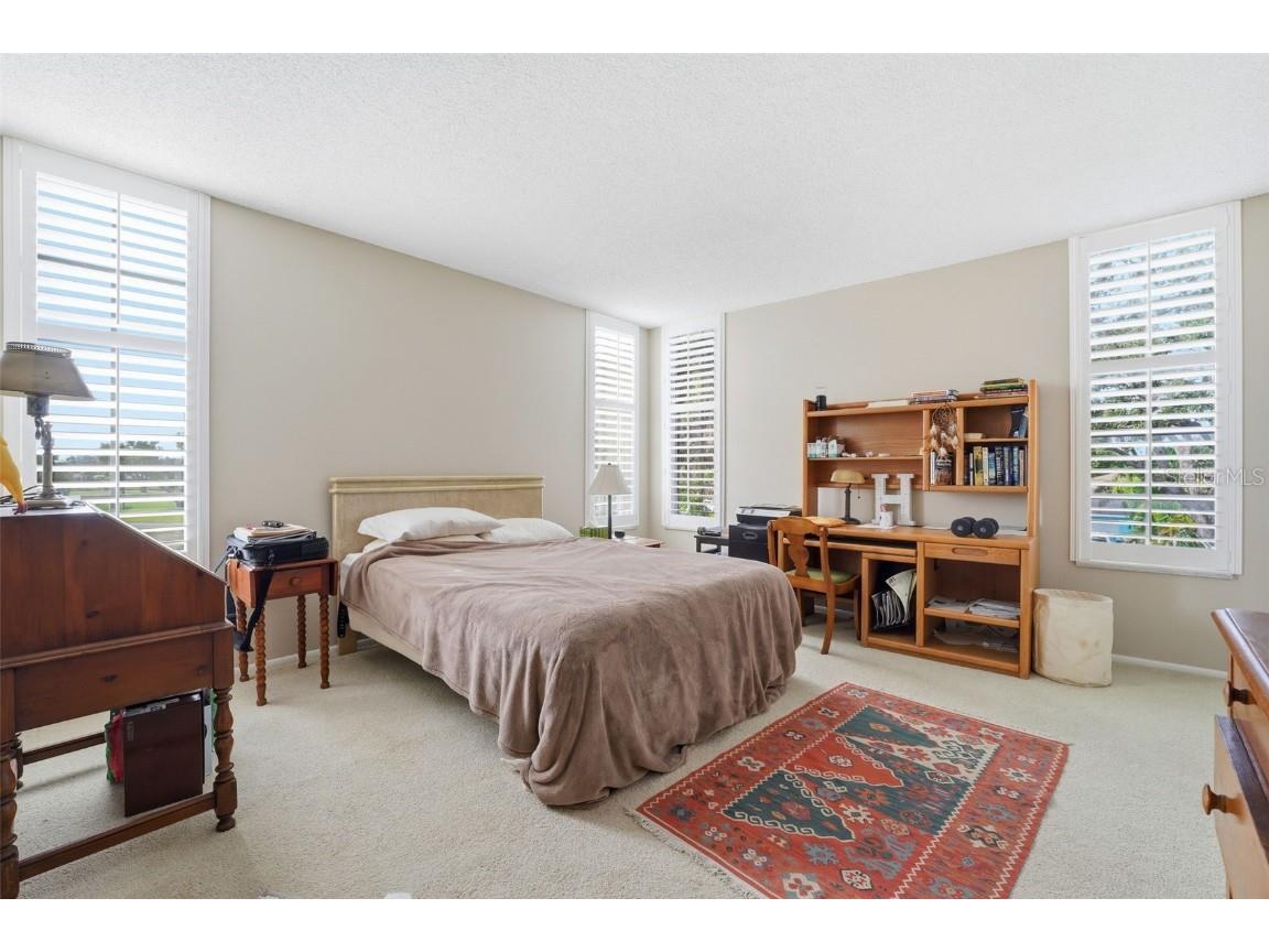 7461 W Country Club Drive N #301 Sarasota FL 34243 A4671681 image10