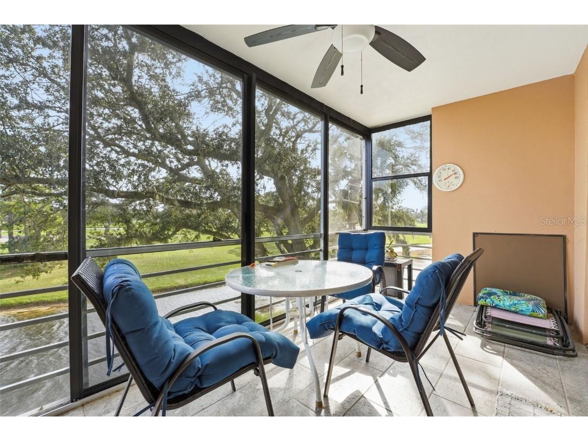 7461 W Country Club Drive N #301 Sarasota FL 34243 A4671681 image26