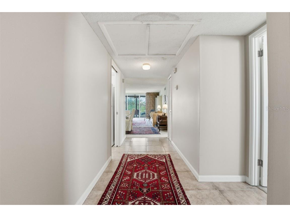 7461 W Country Club Drive N #301 Sarasota FL 34243 A4671681 image4