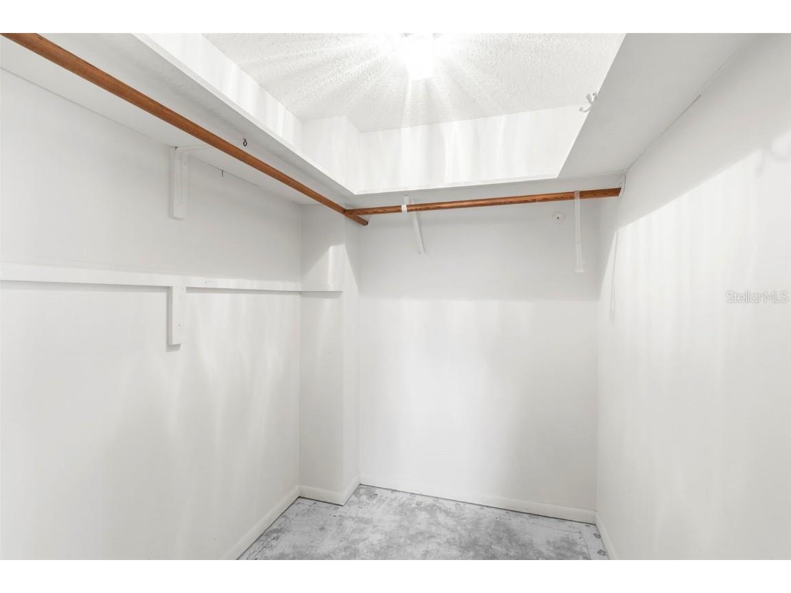 7461 W Country Club Drive N #310 Sarasota FL 34243 A4663481 image21