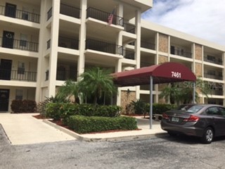 7461 W Country Club Drive N #409 Sarasota FL 34243 A4695655 image1