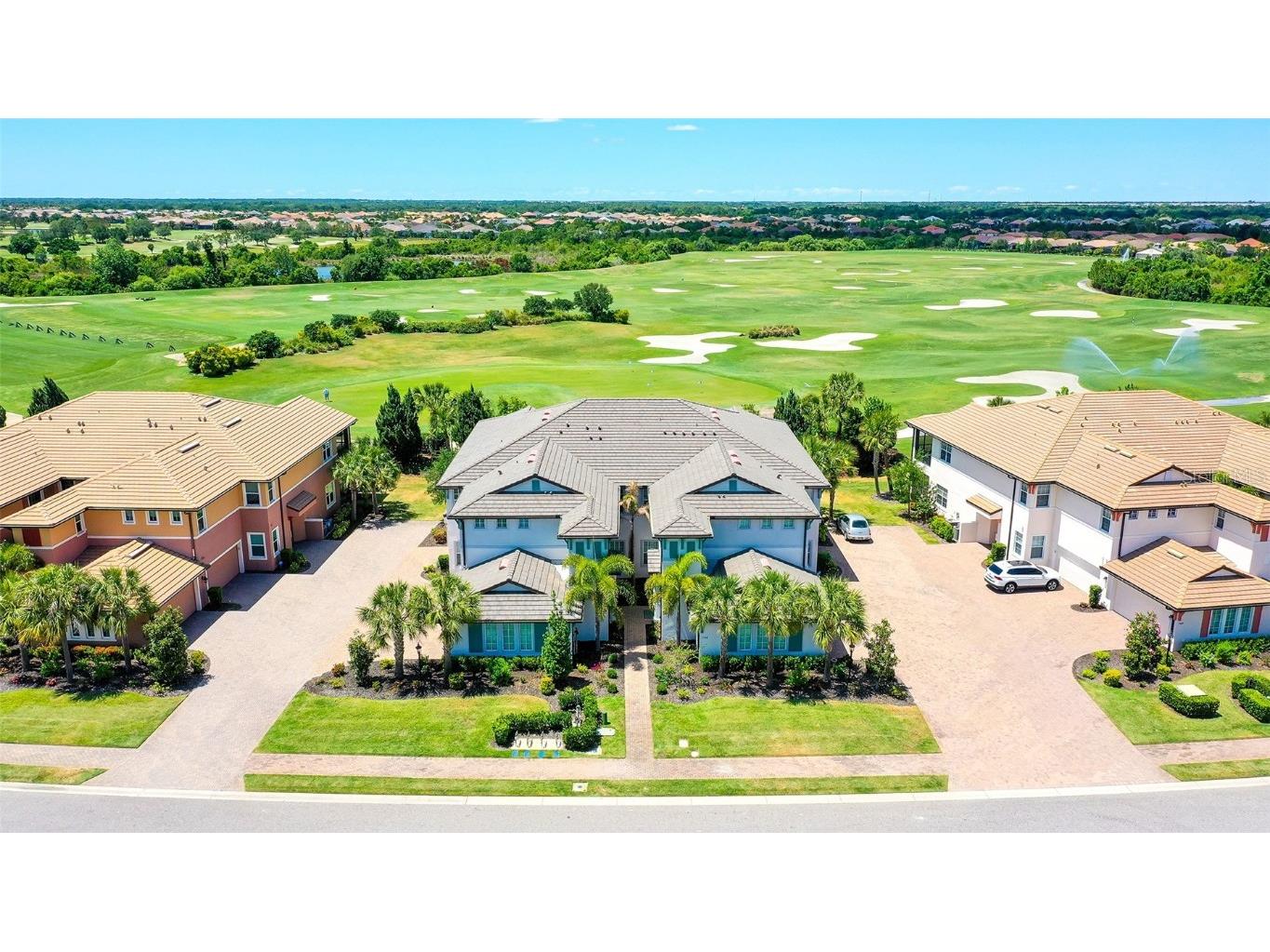 7462 Divot Loop Lakewood Ranch FL 34202 A4608039 image1