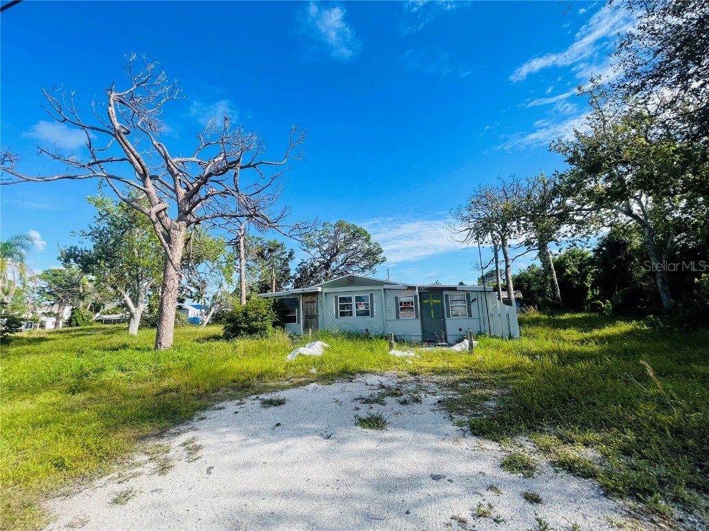 7462 San Casa Drive Englewood FL 34224 A4596057 image1