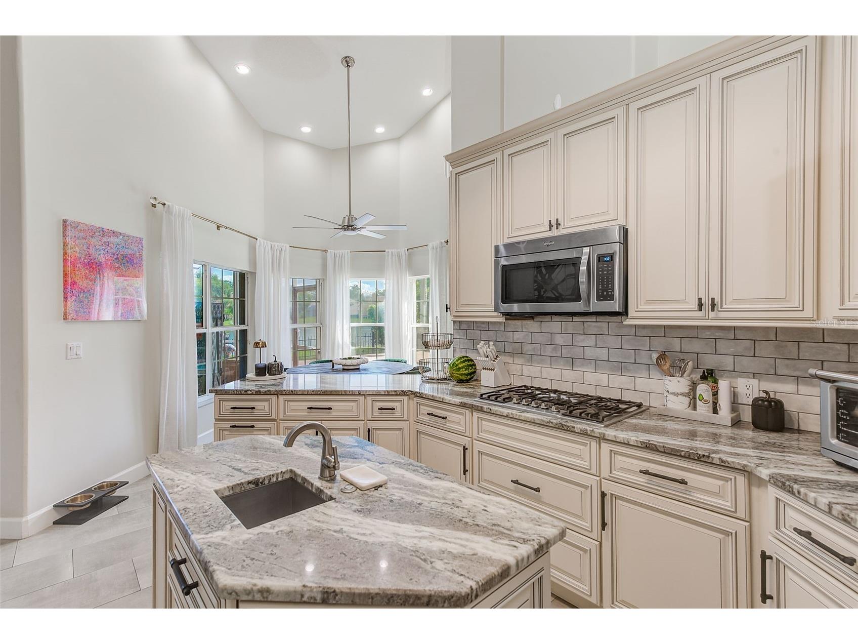 7462 Watersilk Drive N Pinellas Park FL 33782 TB8476831 image25